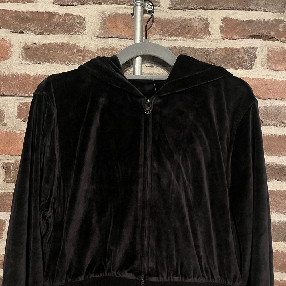 NWT Sweaty Betty Retake Velour Zip Through Jacket Black Size Small - Picture 4 of 15